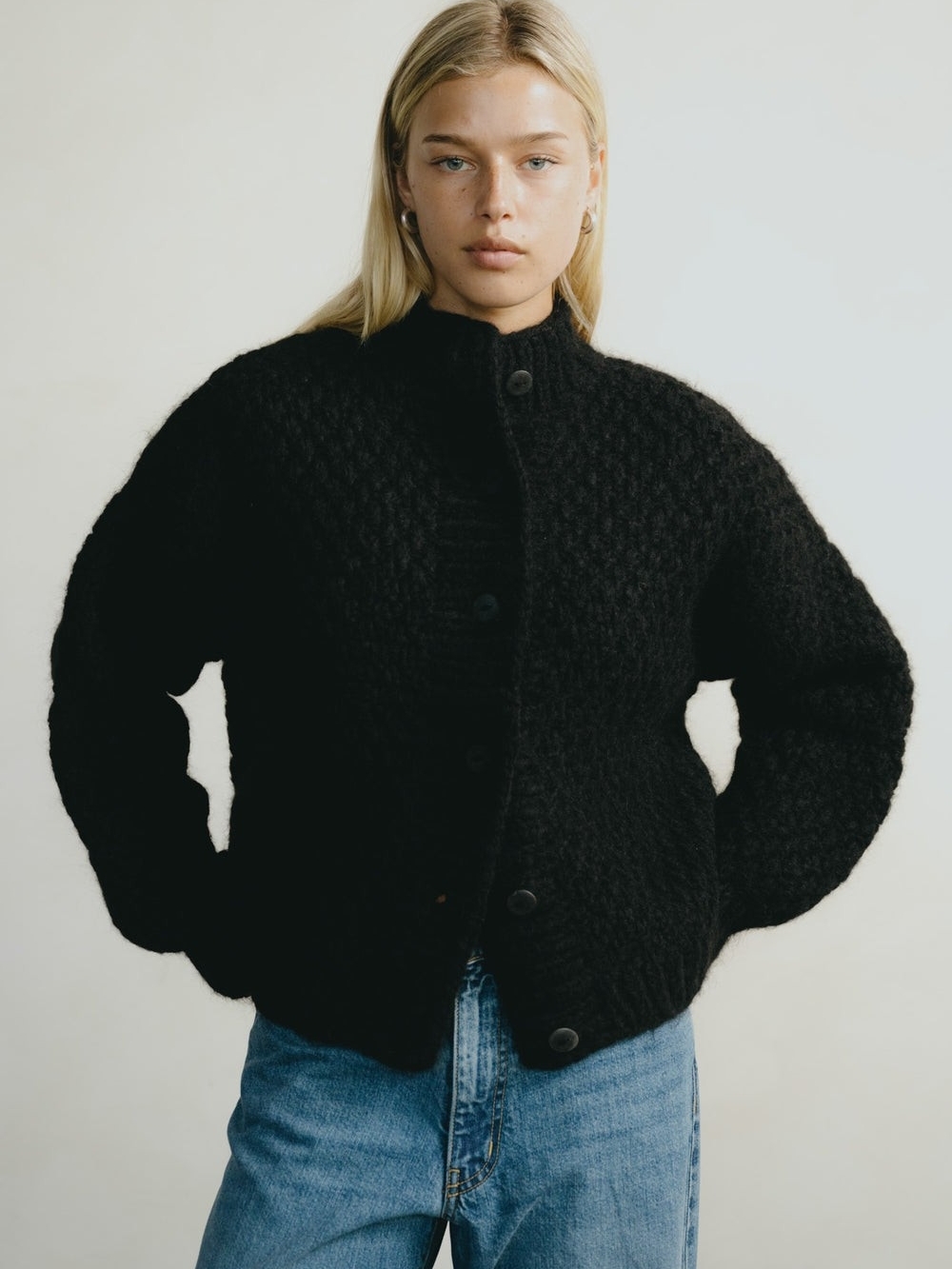 Ozma Bell Hand Knit Cardigan Black M/l